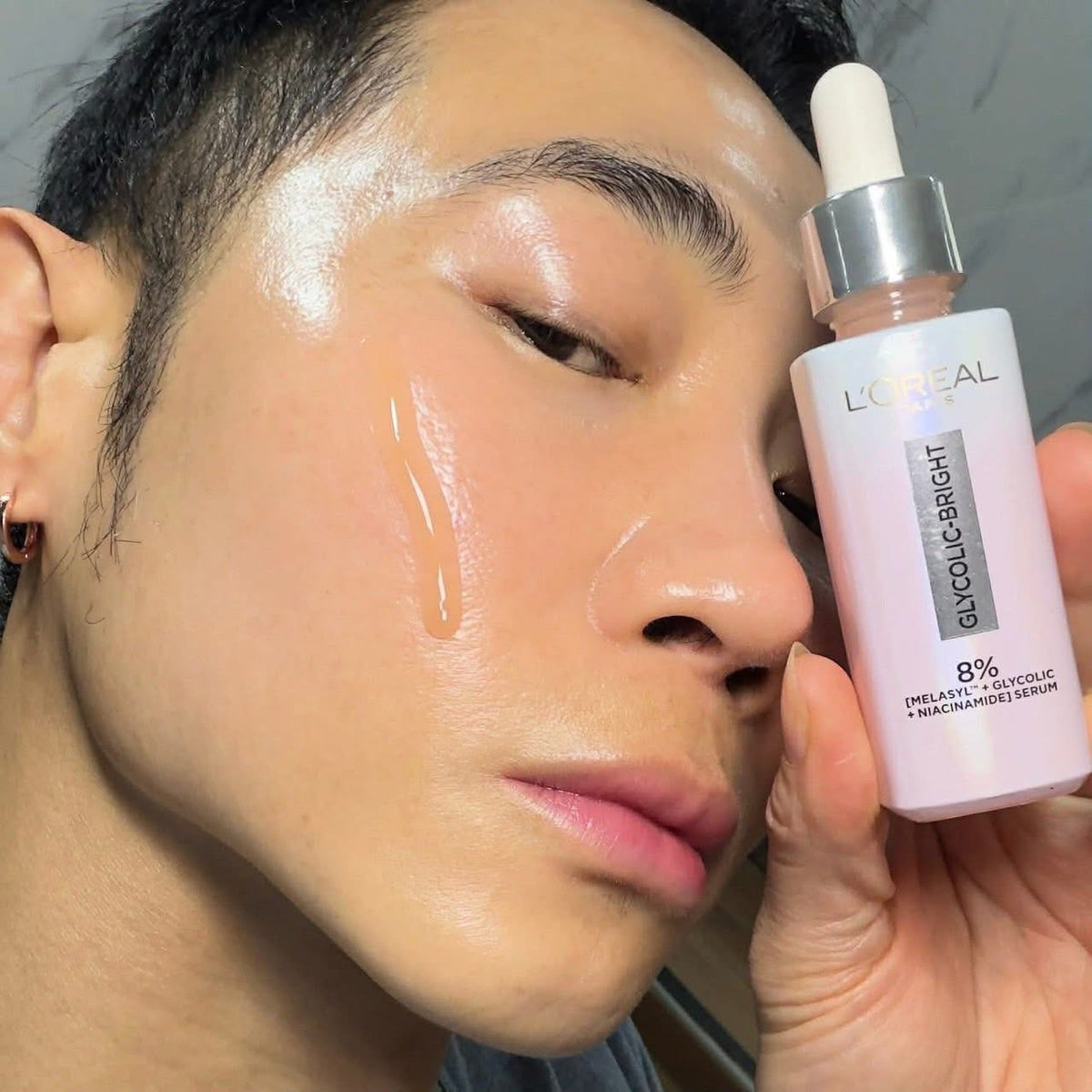 L'Oréal Paris Glycolic-Bright Anti-Dark Spot Brightening Serum 30ml